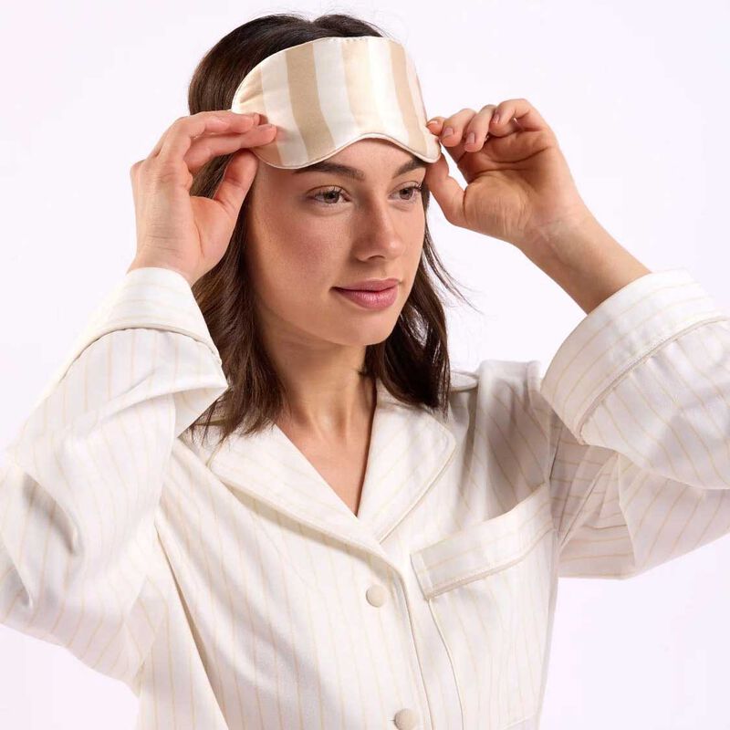 HOMMEY. Silk Eyemask image number 1